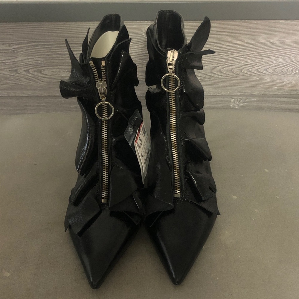 Zara Patented Leather Boots